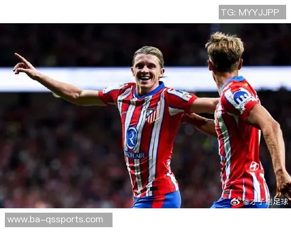 记者：曼联询问过租借加拉格尔，可能明年才引进中场