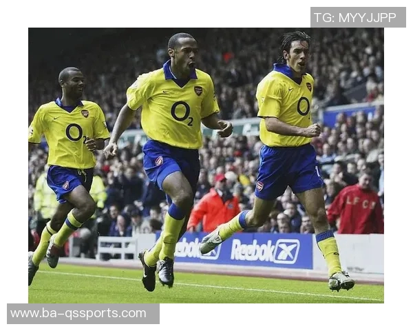 首尔表演赛第一天花絮：亨利和皮雷形影不离